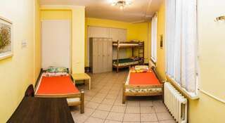 Гостиница Хостел Барнаул Барнаул Кровать в общем четырехместном номере для женщин-3