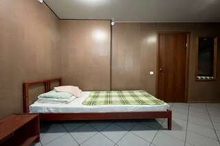 Гостиница Хостел Барнаул Барнаул 2-местный номер эконом-1