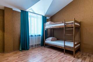 Гостиница Хостел Барнаул Барнаул Кровать в 6-местном общем женском номере-4