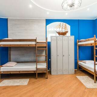 Гостиница Хостел Барнаул Барнаул Койко-место в 6-местном номере комфорт (мужской)-1