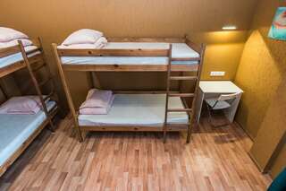 Гостиница Хостел Барнаул Барнаул Кровать в 6-местном общем женском номере-2