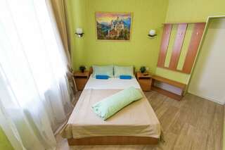 Гостиница Хостел Барнаул Барнаул Номер эконом с 1 двуспальной кроватью-2